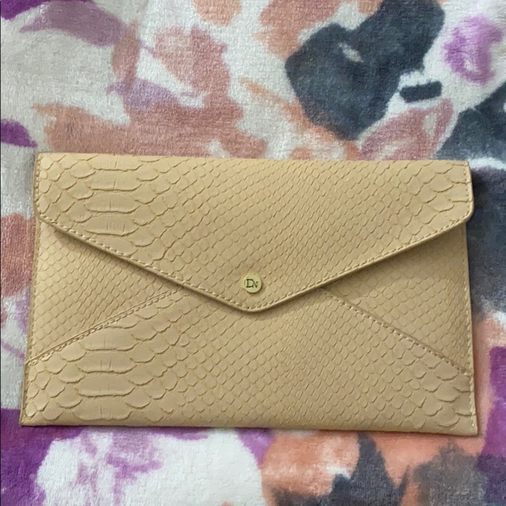 Envelope Clutch
